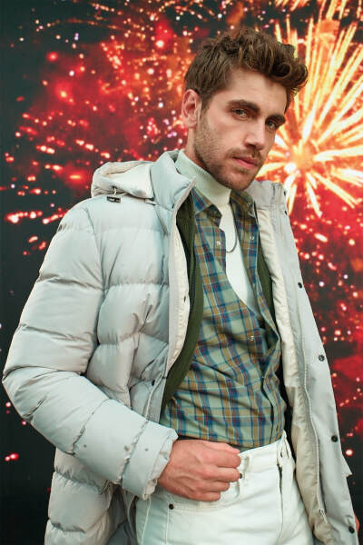 Taş Slim Fit Hakim Yaka Kapüşonlu Kaban - 4