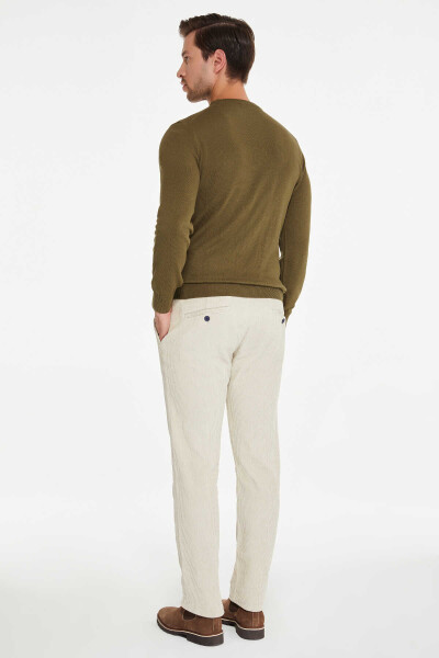 Yeşil Regular Fit Düz Bisiklet Yaka Triko Kazak - 8