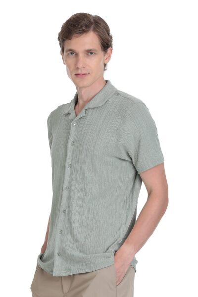 Yeşil Regular Fit Apaş Yaka Gömlek - 1